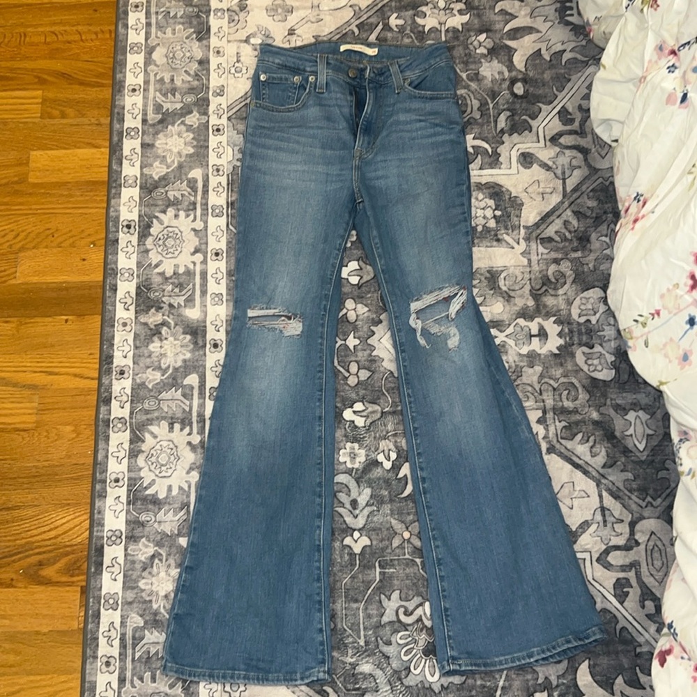 Levi 726 flare